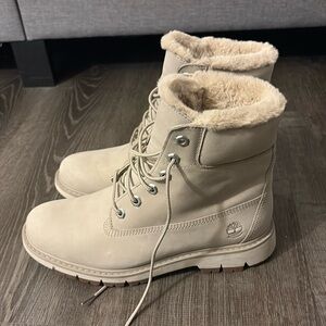 Size 9 timberlands